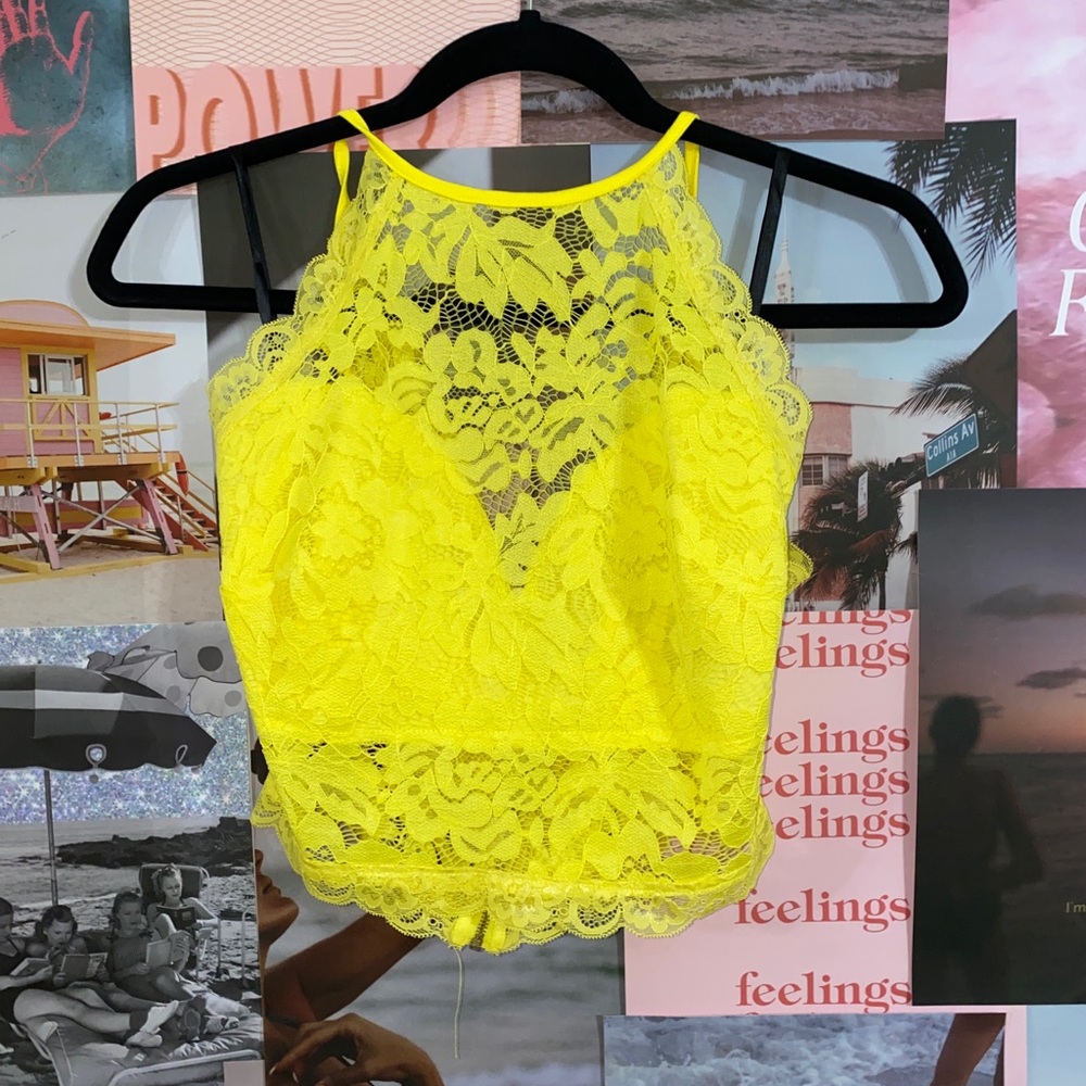 Bebe yellow top